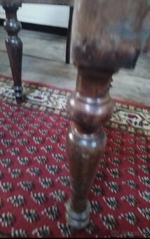 Dvě starožitné židle - 5