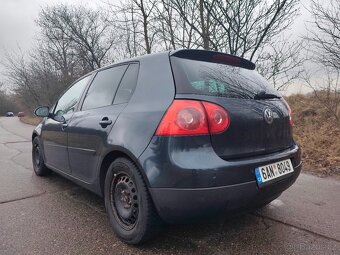 Volkswagen Golf 5 - 5