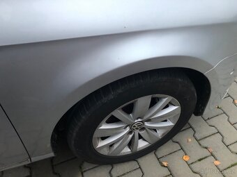 Volkswagen Passat B7 2.0 TDI Combi - 5