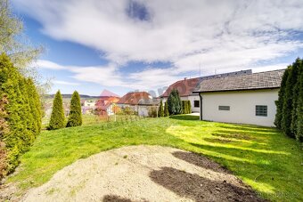 Pronájem RD 3+kk 120m2 s garáží a zahradou ve Starém Plzenci - 5