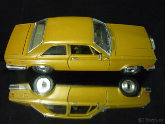 Rolls Royce Camargue Bburago 1/18 - 1/22 - 5