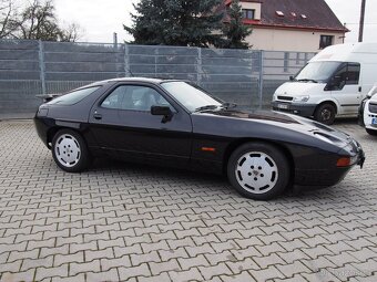 Porsche 928 S4 1991 po GO motoru, krásné, málo najeto 87 500 - 5