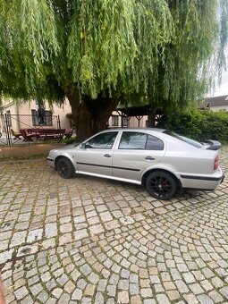 Octavia 1.8T +lpg - 5