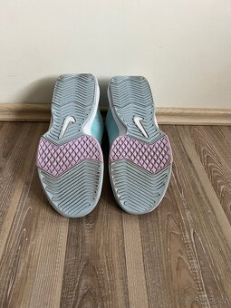 Nike LeBron witness 8 - 5