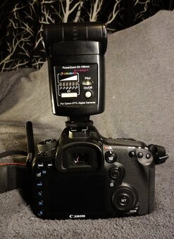 CANON EOS 7D Mark II + Tamron 17-50mm 2.8 - 5