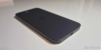 Prodám/Vyměním iPhone 16e 128GB černý - 5