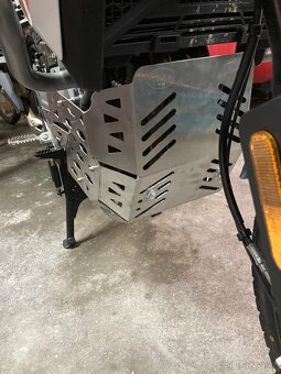 Kryt motoru CF moto MT 450 - 5