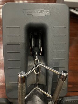 Technogym Selection - PULLEY - přítahy v sedě - 5