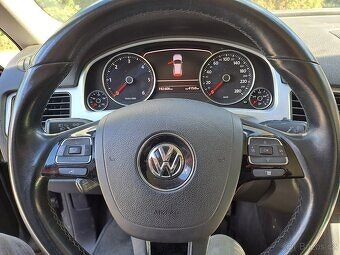 Volkswagen Touareg jen 192000km - 5
