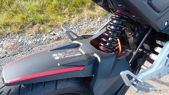 ELEKTRICKÝ Skůtr HECHT STRATIS březen 2024 - 5