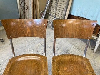 Pár chromovaných funkcionalistických židlí - 5