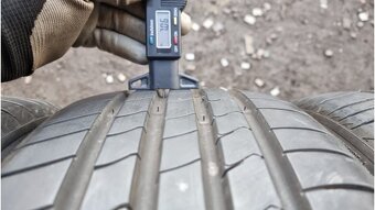 Letní pneu 215/45/16 Kumho - 5