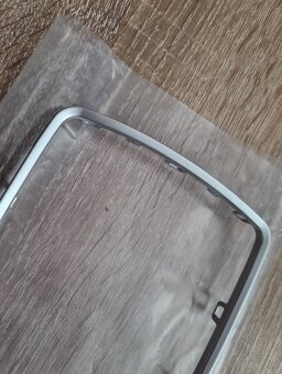 RAMIK NA STREDOVY PANEL AUDI Q7 A6 C6 - 5