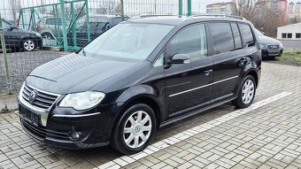 Volkswagen Touran - 5