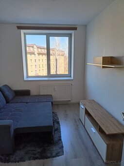 Pronájem bytu v Milovicích - 5