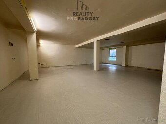 Pronájem obchodních prostor 280 m2 ul. Borovského Karviná -  - 5