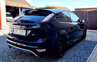 Ford Focus 2.5 ST - 5