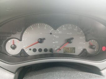 Ford Focus 1,6 - 74 KW - 5