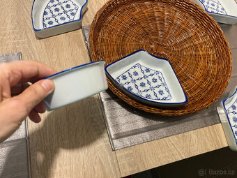 prodám 6 keramických misek v proutěném podnose - 5