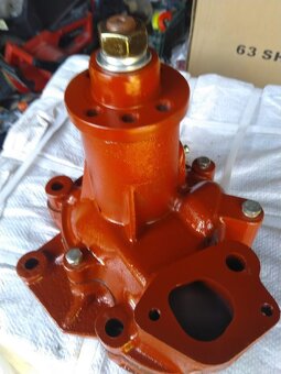 Vodná pumpa pre DT-75,TDT-55 - 5
