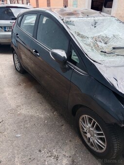 ford fiesta 1.4 - 5