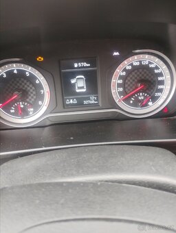 Hyundai Bayon - 5