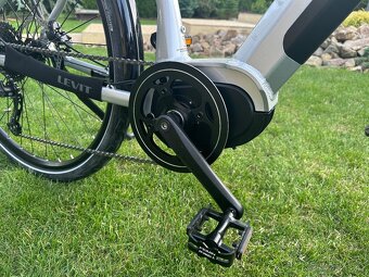 NOVÉ trekové ekolo Eezee; rám 21”, bat. SAMSUNG 17,5Ah - 5