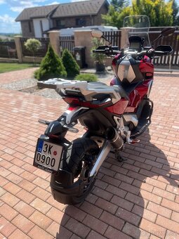 Honda X-ADV 750 - 5