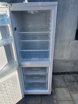 Lednice s mrazákem BEKO - 5
