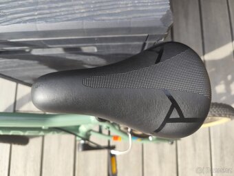 Dětské kolo Academy Grade 16" EXTRA LEHKÉ - 5