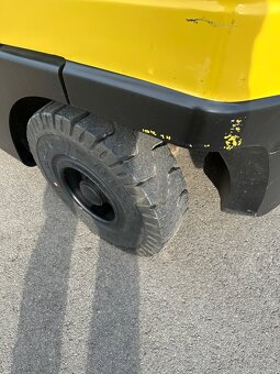 vysokozdvižný vozík HYSTER H3.0FT LPG - 5
