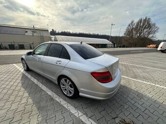 Mercedes-Benz - 5