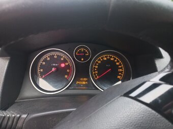 Opel Astra - 5