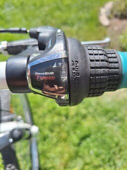 Specialized dívčí/chlapecké kolo Hotrock - 5