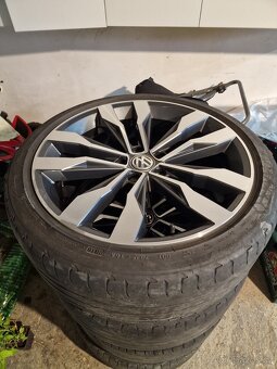 Volkswagen passat variant 2.0 BiTDI Highline 4x4 - 5
