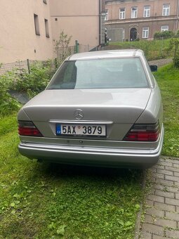 Mercedes-Benz - 5