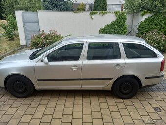 Škoda Octavia  II  2.0TDI  Nová Stk  Klimatizace - 5
