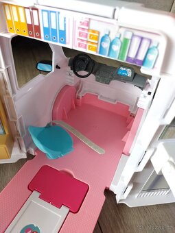 Barbie sanitka - 5