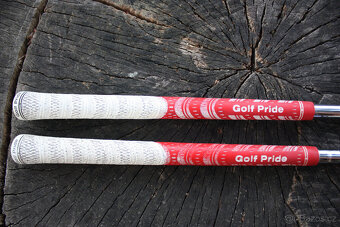 WEDGE značky WILSON 52° + 56° - 5