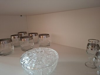 Sklo a porcelán - 5