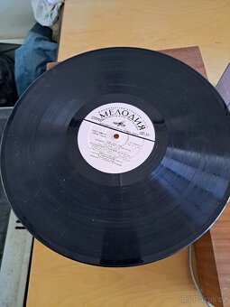 Tesla gramofon s reproduktory - 5