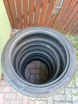 Prodám sadu letních pneu 255/40ZR19 Hankook - 5