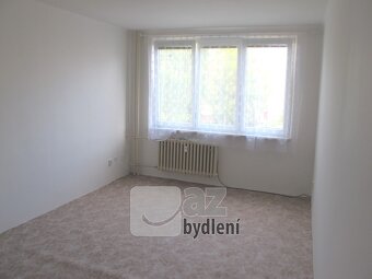 Zděný 2+1 s balkonem, všechna okna na jih, Tábor - Kopeček - 5