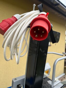štípačka na dřevo Scheppach vertikální 8 t HL 815 (230 V) - 5