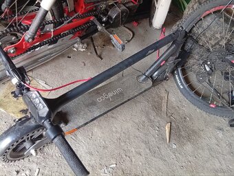 Elektrokoloběžka Wingoo M12 - 5