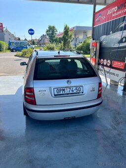 Škoda Fabia 1.9 sdi 47kw 250k najeto - 5