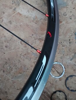 Zadní kolo Fulcrum Racing 5, 28" s kazetou Ultegra - 5