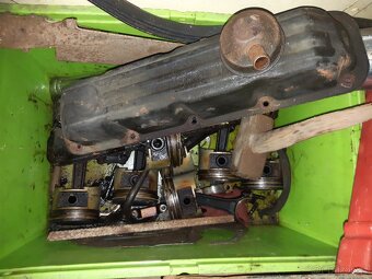 Blok motoru V8 litina Jeep - 5