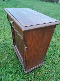 starožitná komoda - stolek - na chalupu - 5