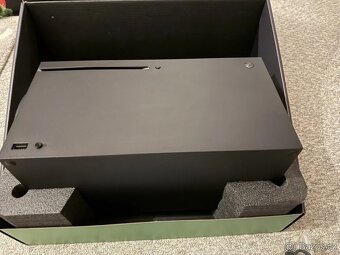 Prodám Xbox Series X - 1TB - 5